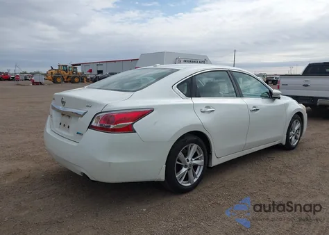 2014 Nissan Altima 2.5 Sv z USA, uszkodzony, nr VIN 1N4AL3AP0EC423908